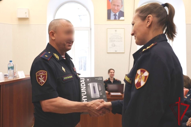 В Санкт-Петербурге отметили день образования Центра лицензионно-разрешительной работы ГУ Росгвардии