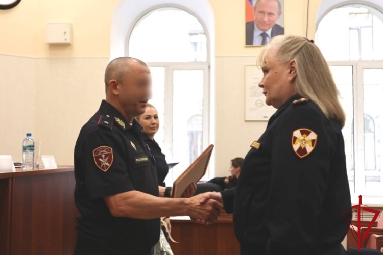 В Санкт-Петербурге отметили день образования Центра лицензионно-разрешительной работы ГУ Росгвардии