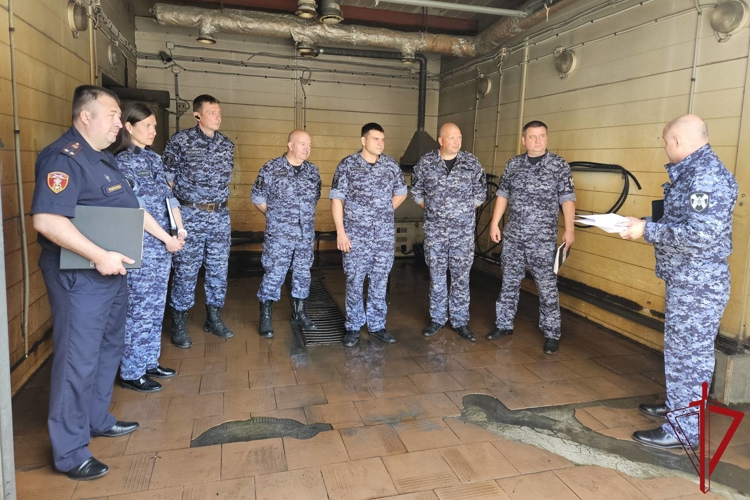 В региональном Управлении и филиалах вневедомственной охраны ВНГ РФ начался летний период подготовки