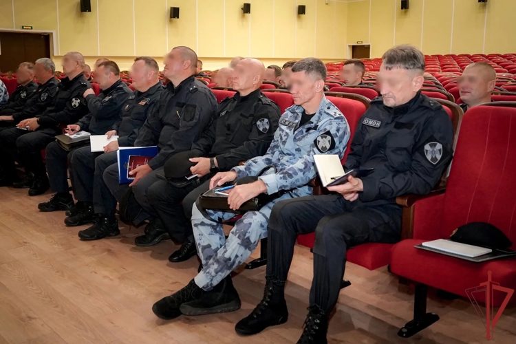 В Санкт-Петербурге состоялся учебно-методический сбор с командирами ОМОН (на транспорте) территориальных органов Росгвардии