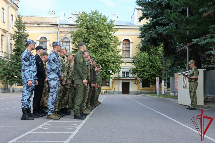 Петербургские росгвардейцы приняли участие в первенстве Северо-Западного округа Росгвардии по ориентированию на местности