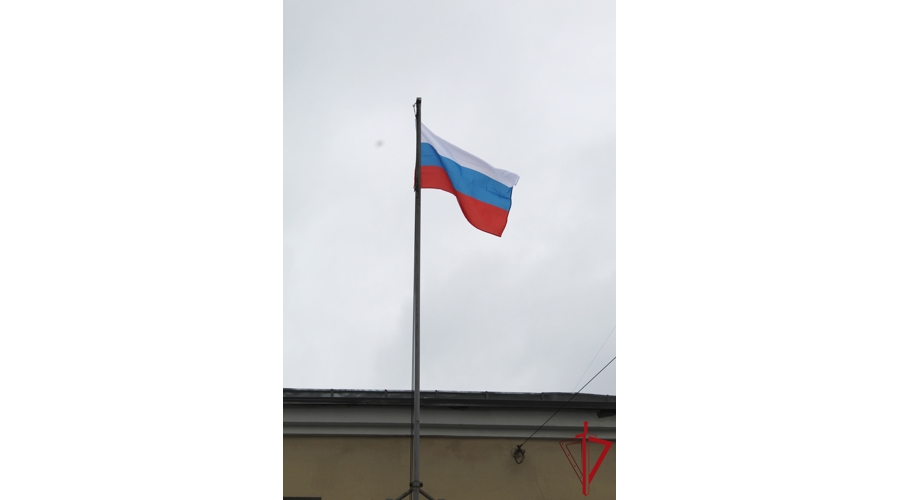 Петербургские росгвардейцы присоединились к празднованию Дня Государственного флага Российской Федерации
