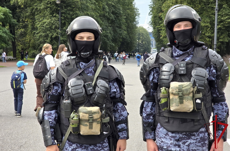 Подразделения Росгвардии обеспечили правопорядок во время футбольного матча «Зенит» – «Динамо»
