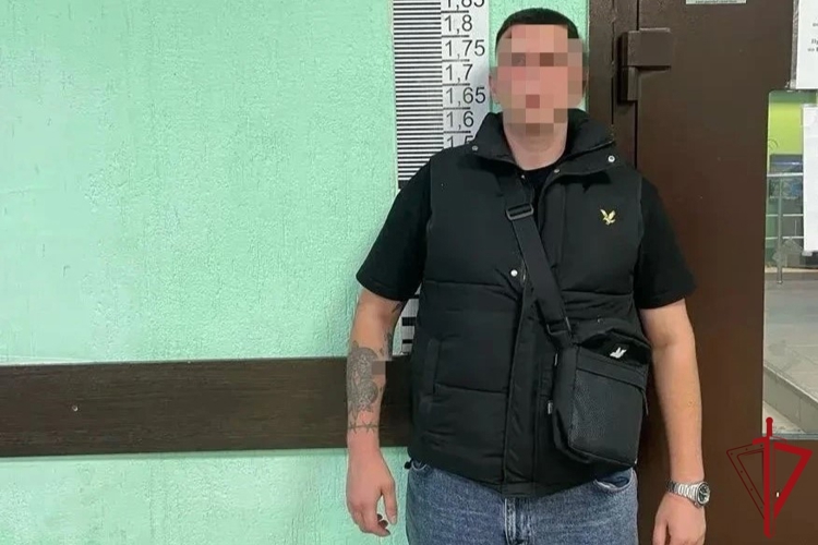 В Центральном районе сотрудники Росгвардии задержали правонарушителей, похитивших игрушки из игрового автомата