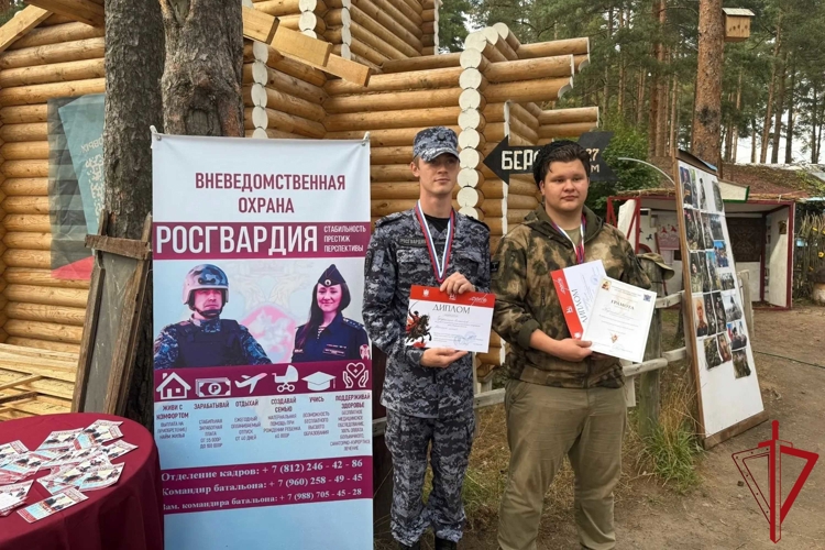 Сотрудники вневедомственной охраны Росгвардии приняли участие в соревнованиях «Казачий сполох» в Санкт-Петербурге