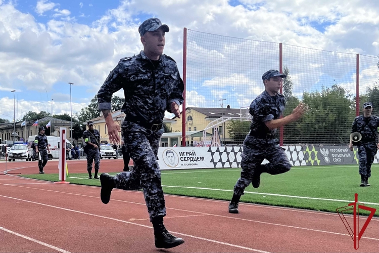 В Гатчине прошел юбилейный Турнир памяти сотрудников вневедомственной охраны, погибших при исполнении служебного долга