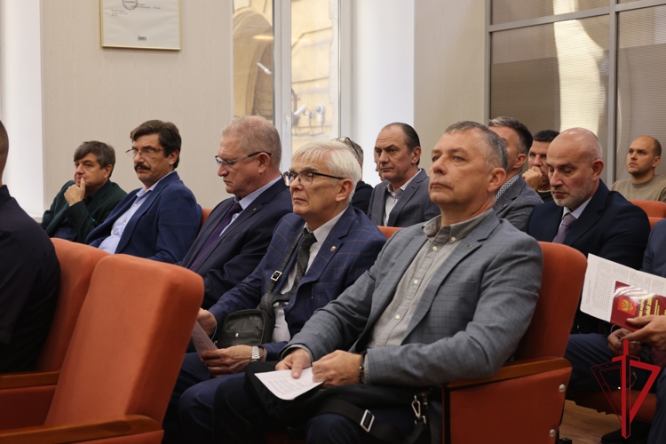 В Центре лицензионно-разрешительной работы ГУ Росгвардии состоялось заседание Координационного совета по вопросам частной охранной деятельности