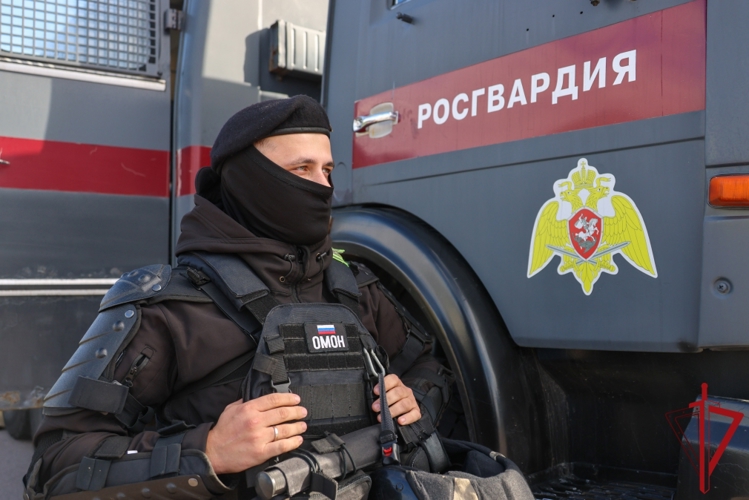 Подразделения Росгвардии обеспечили правопорядок во время футбольного матча «Зенит» – «Локомотив»