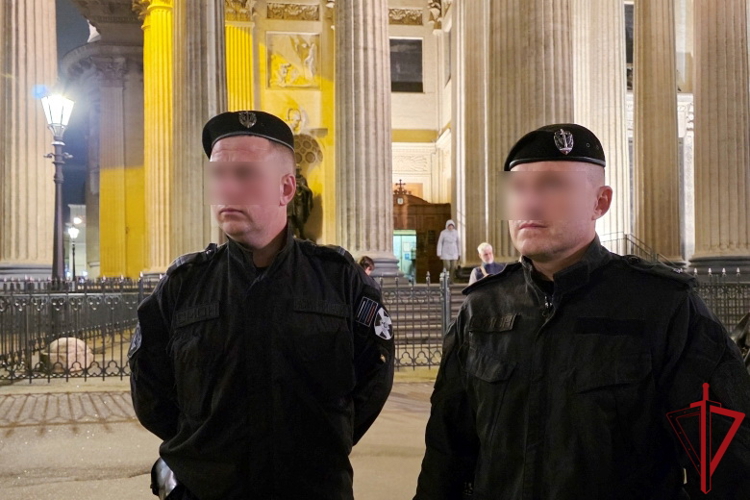 Росгвардейцы обеспечили правопорядок и безопасность во время пребывания в Санкт-Петербурге мощей святителя Спиридона Тримифунтского