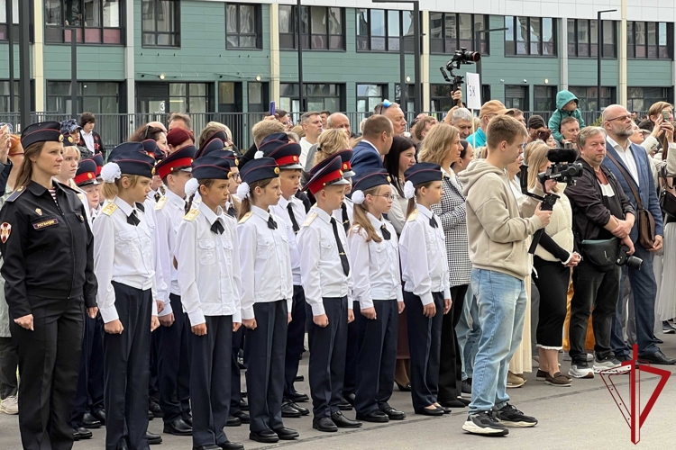 В новом корпусе школы №708 на Васильевском острове открыт кадетский класс Росгвардии
