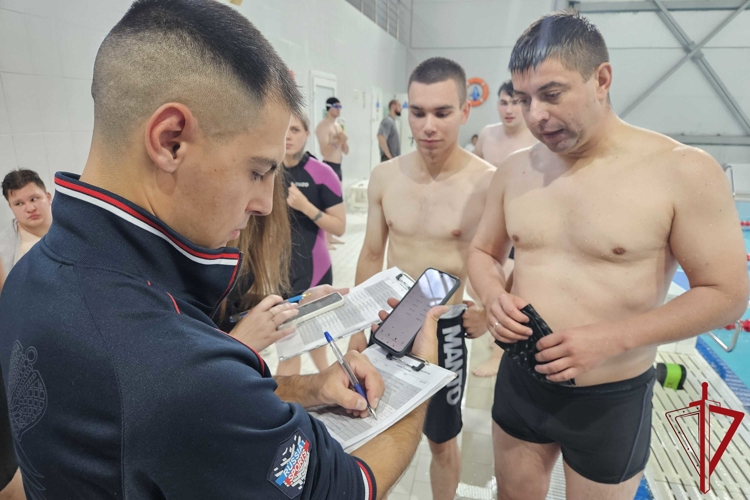 В Санкт-Петербурге прошел чемпионат Управления вневедомственной охраны по плаванию