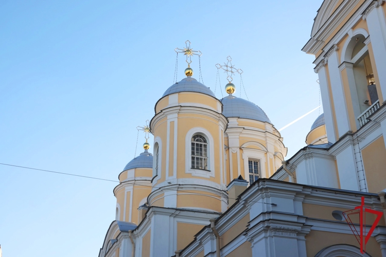 В Князь-Владимирском соборе состоялся молебен, посвящённый 10-летию ГУ Росгвардии