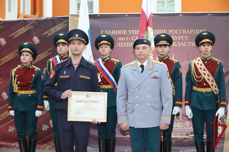 В Санкт-Петербурге отметили 10-летие образования ГУ Росгвардии и 60-летие специального моторизованного Измайловского полка