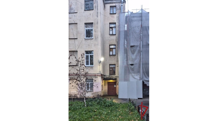 В Центральном районе сотрудники Росгвардии задержали хулигана, открывшего стрельбу из пневматического пистолета в одном из дворов
