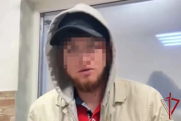 Петербургские росгвардейцы задержали и передали полицейским предполагаемого виновника массового ДТП около Ладожского вокзала