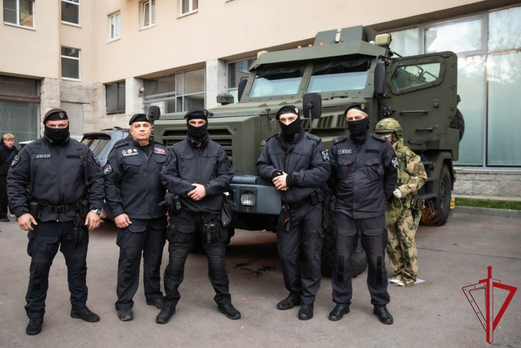Представители транспортного ОМОН Росгвардии приняли участие в выставке «Антитеррор. Точка 205»