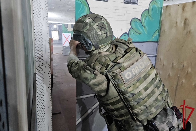 В региональном Управлении вневедомственной охраны прошел открытый чемпионат по стрельбе из боевого ручного стрелкового оружия